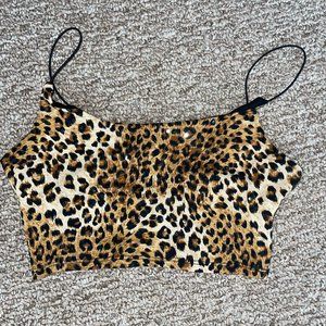 Leopard print crop tank top
